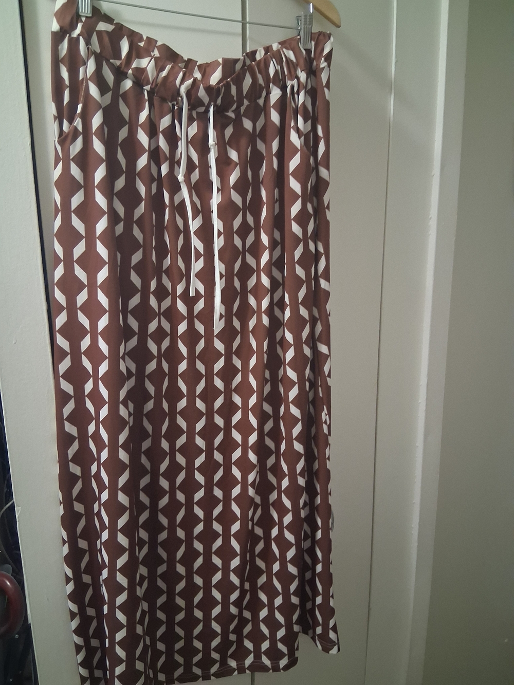 Apple Brown and White Geometric Maxi Skirt
